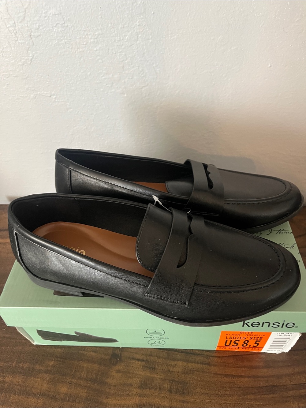 Kensie Black Slip-On Penny Loafers